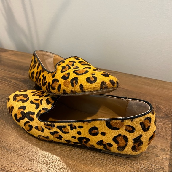 J.Crew Women’s size 5.5 leopard loafers - Picture 2 of 2